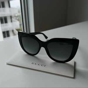 Gucci sunglasses 🕶 beautiful details ~